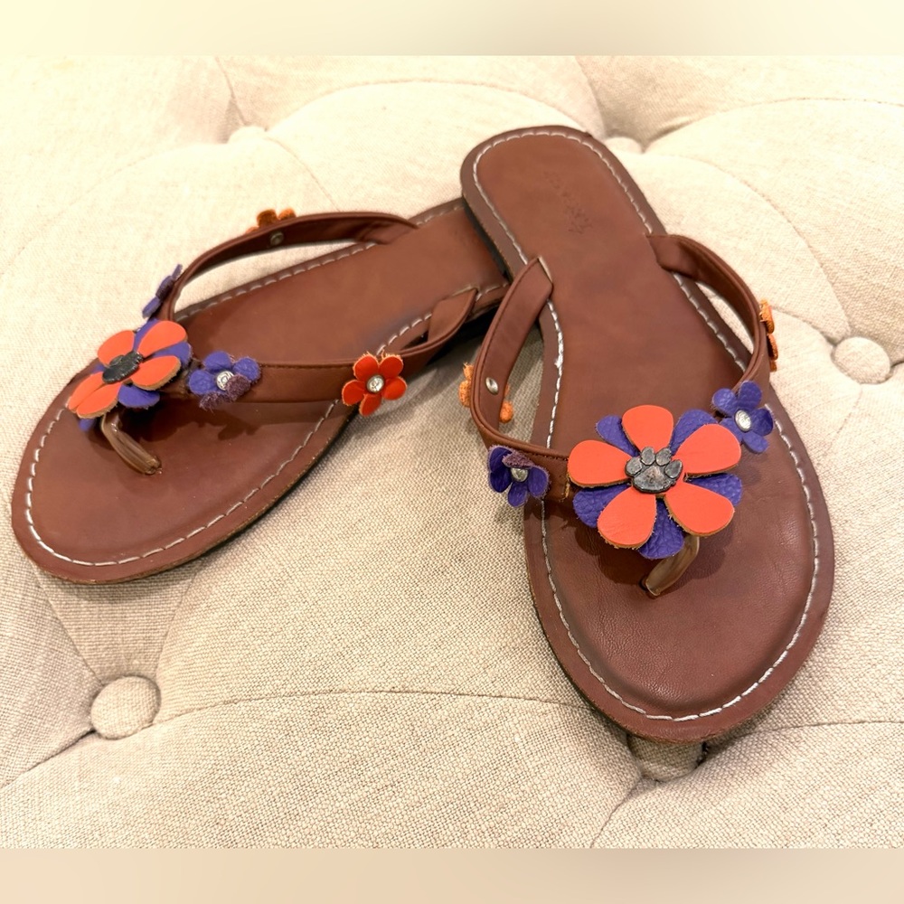 🌸Living Legacy Clemson Flip Flops🌸